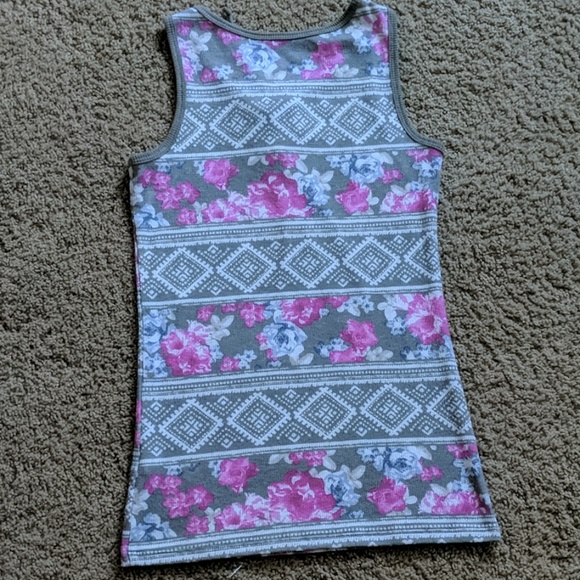 Girls summer tank top. - Picture 2 of 2